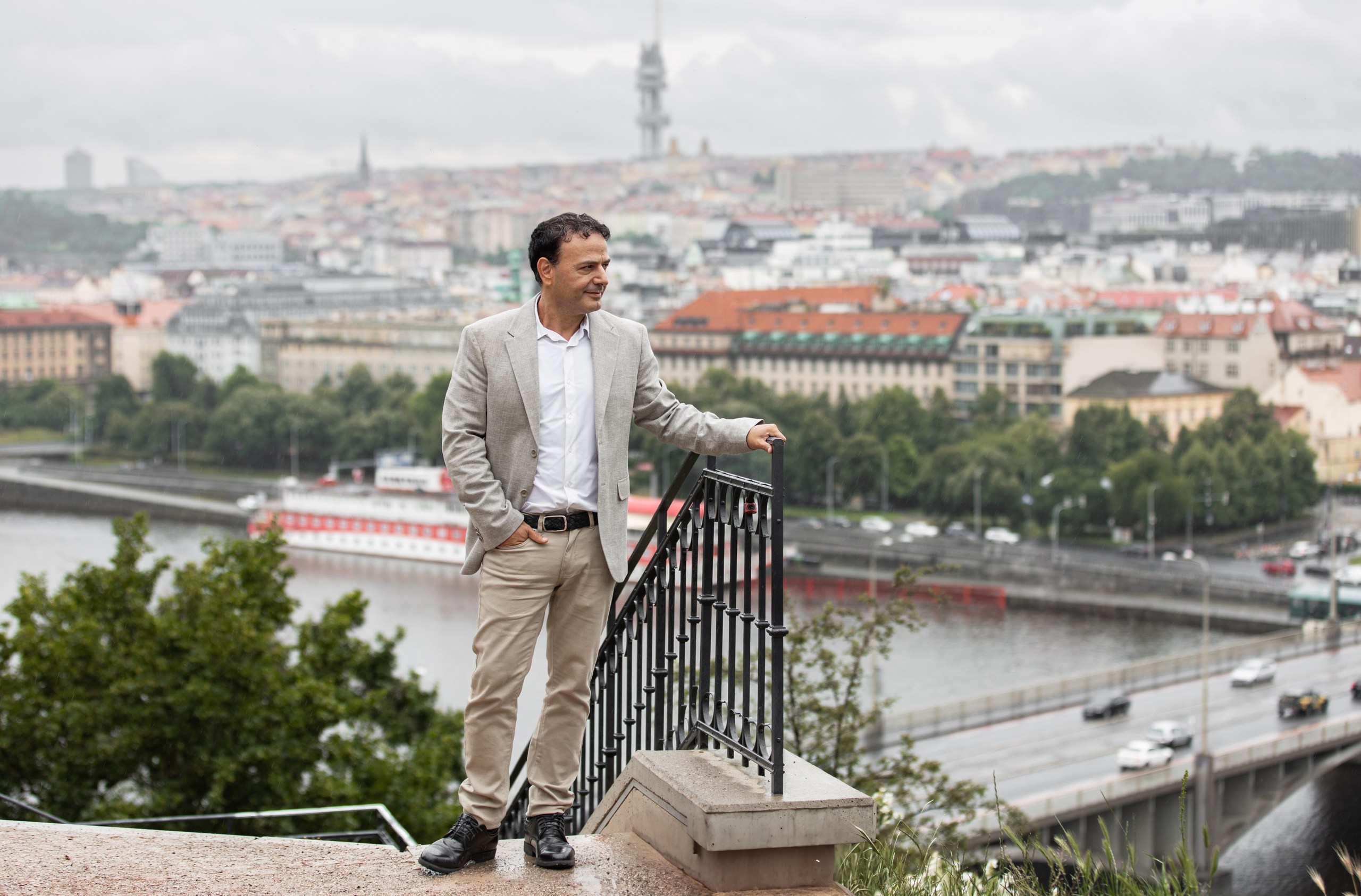 Simon dery praha simon dery praha